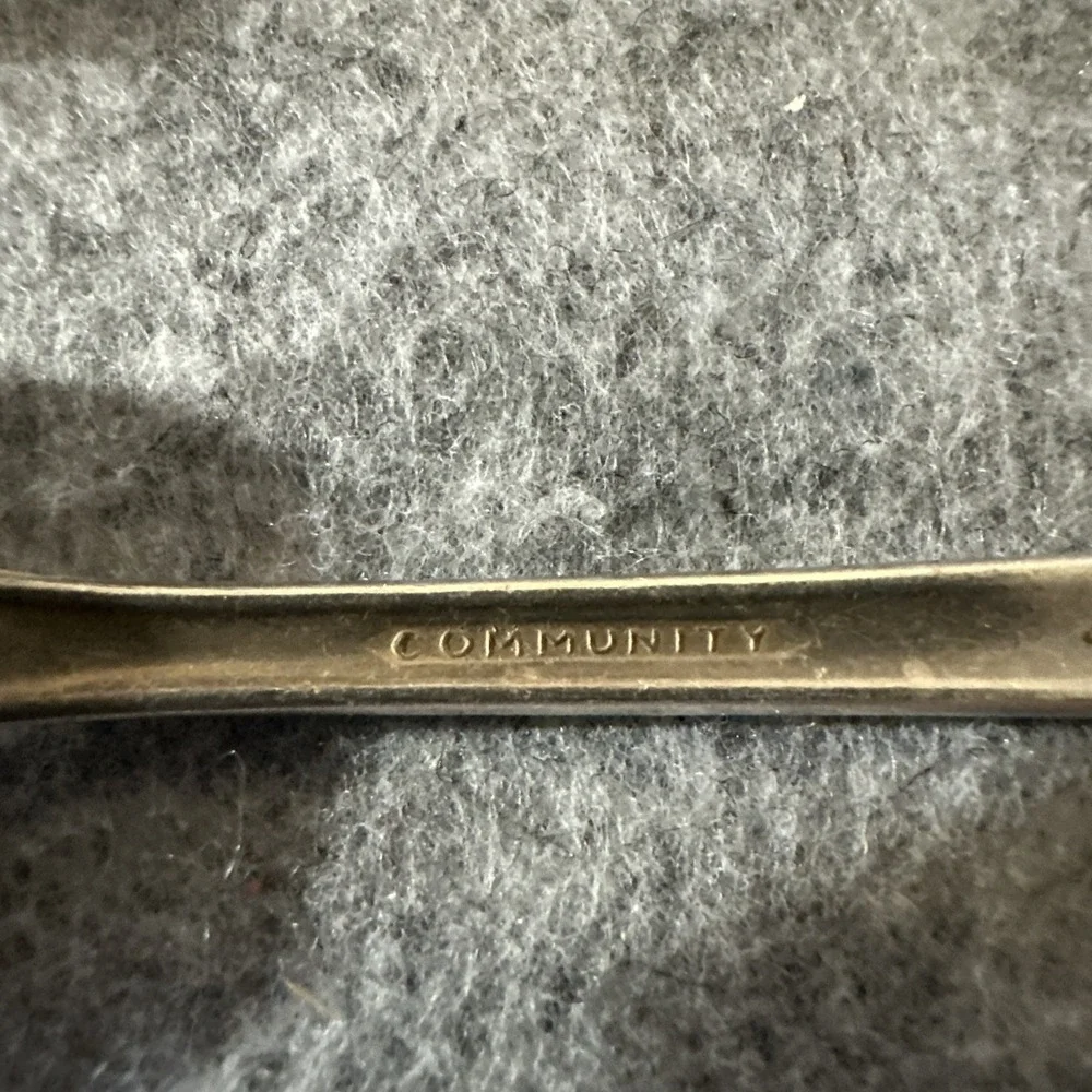 Oneida Community Evening Star‎ Silver Plated 2 Forks 1 Soup Spoon Vintage